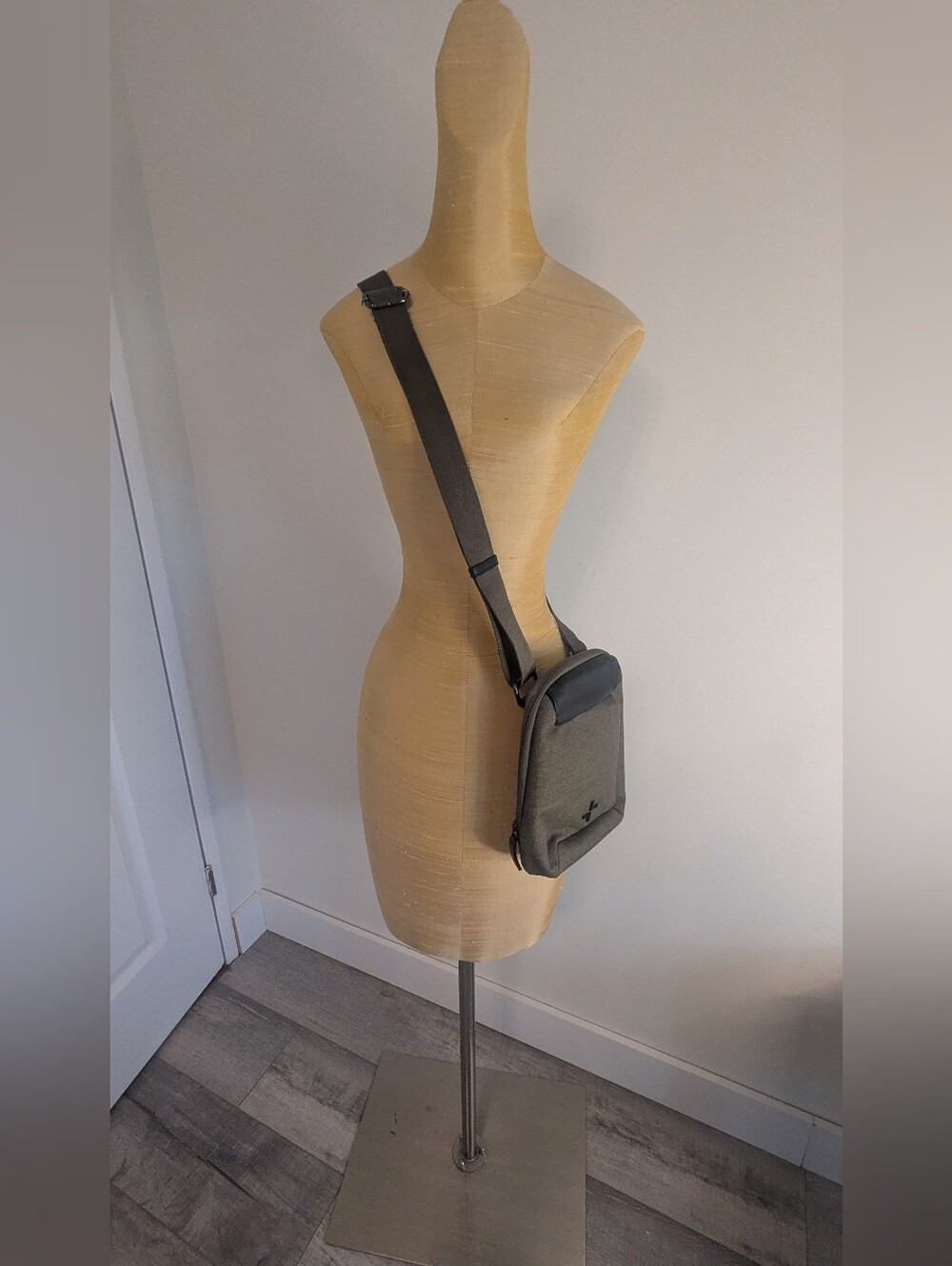 Modern Crossbody Bag Sling Messenger Olive Green & Black Minimalist